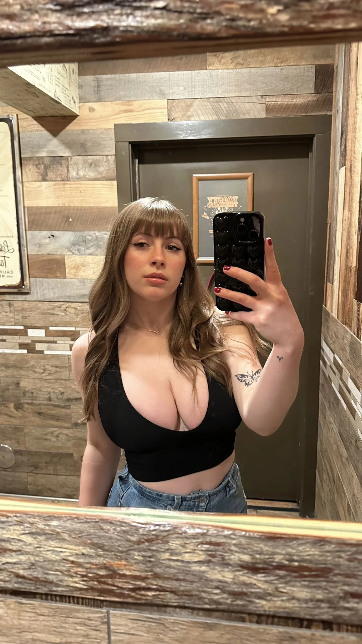 Tayra Oliveira - Escort London